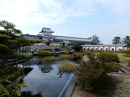 金沢城と兼六園